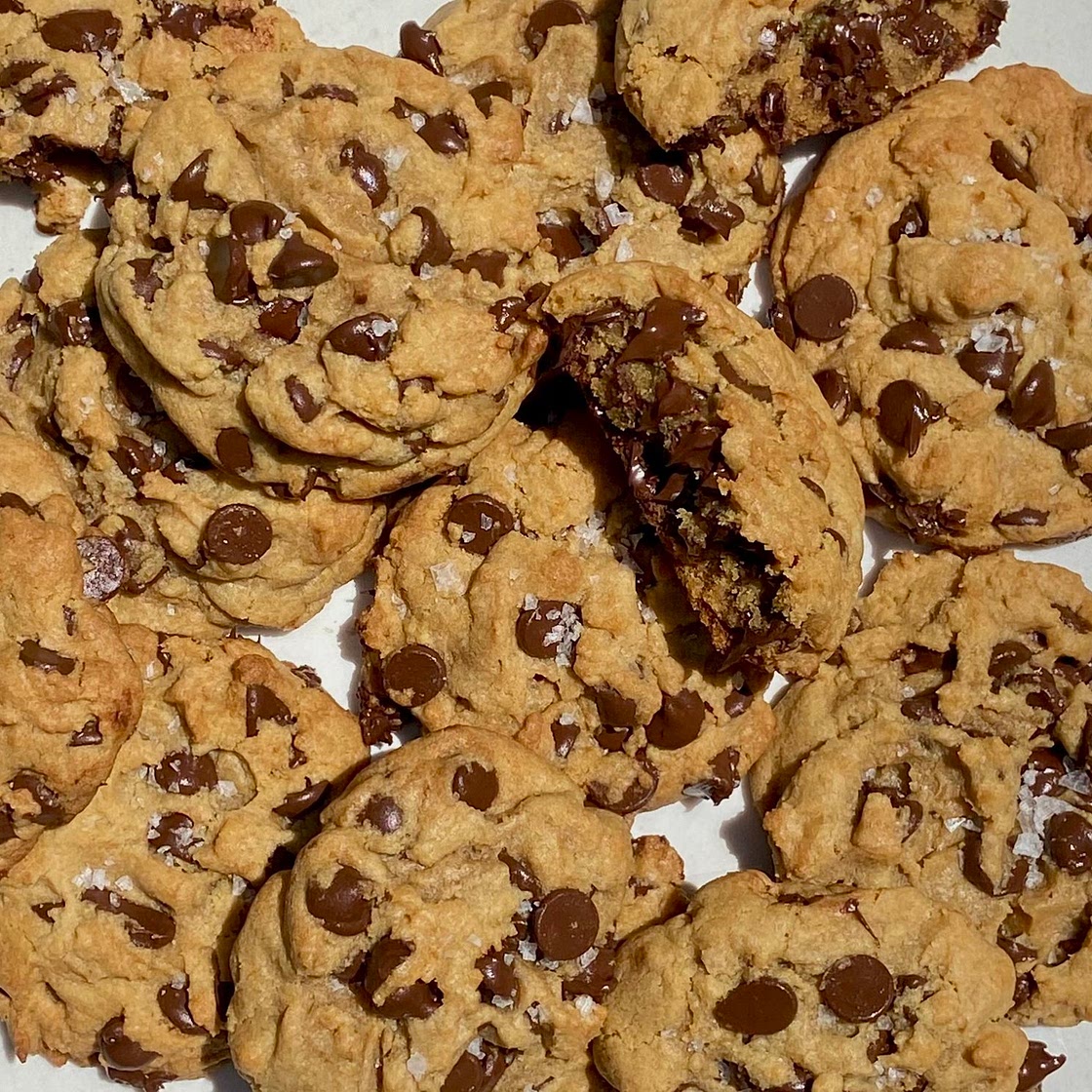 chocolate chip cookies