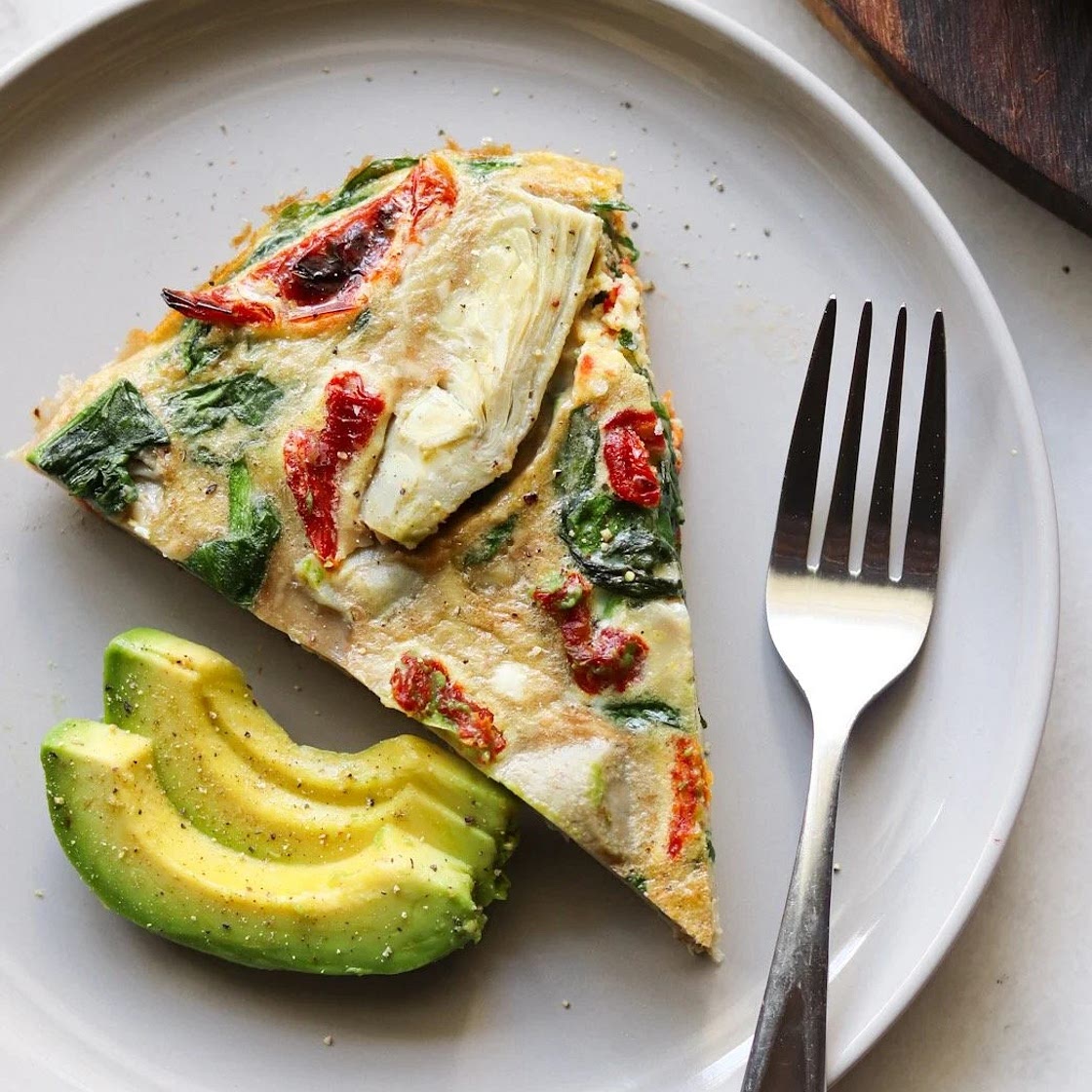 Breakfast Frittata with Spinach, Artichoke Hearts, and Sun-Dried Tomatoes