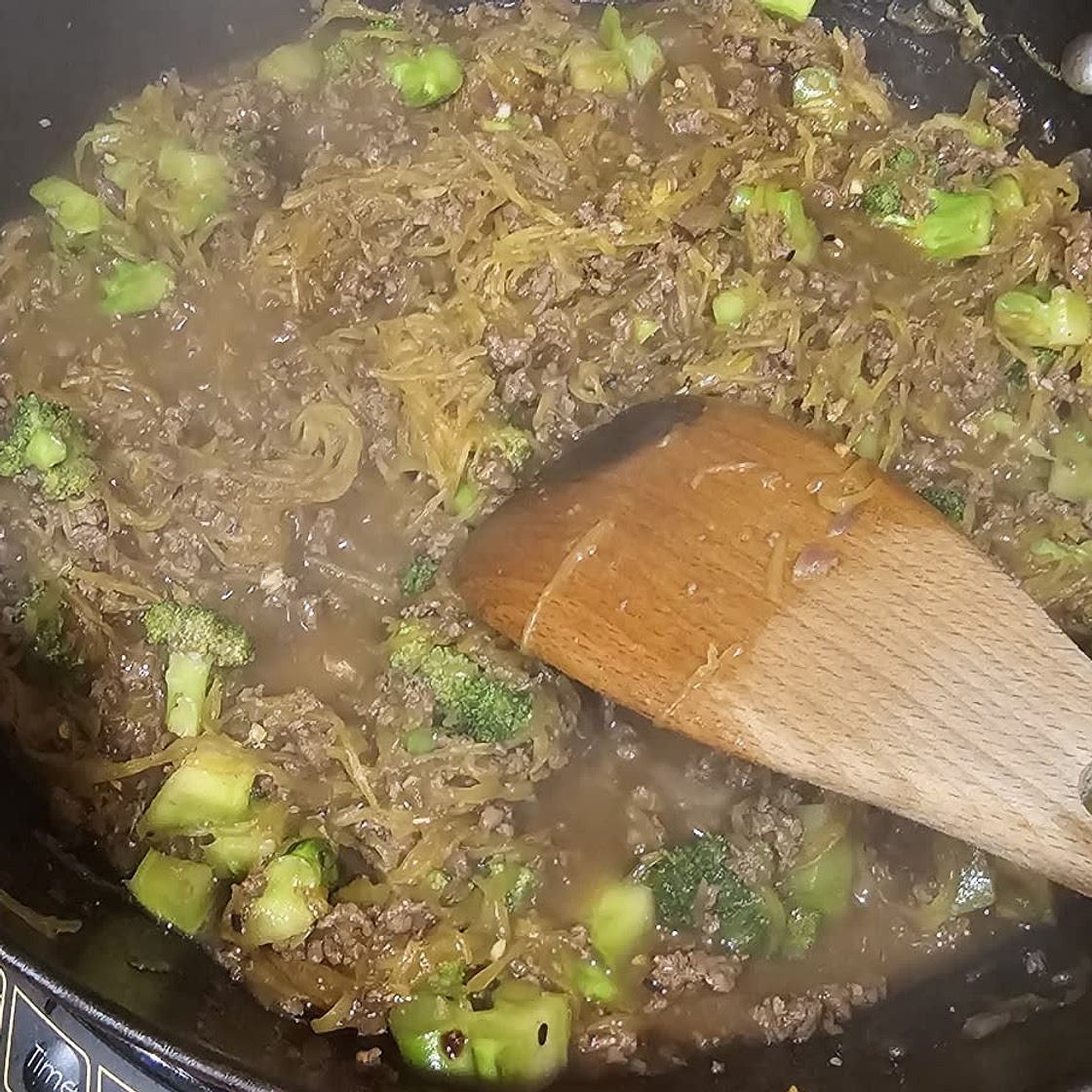 Beef and Broccoli Ramen Stir Fry