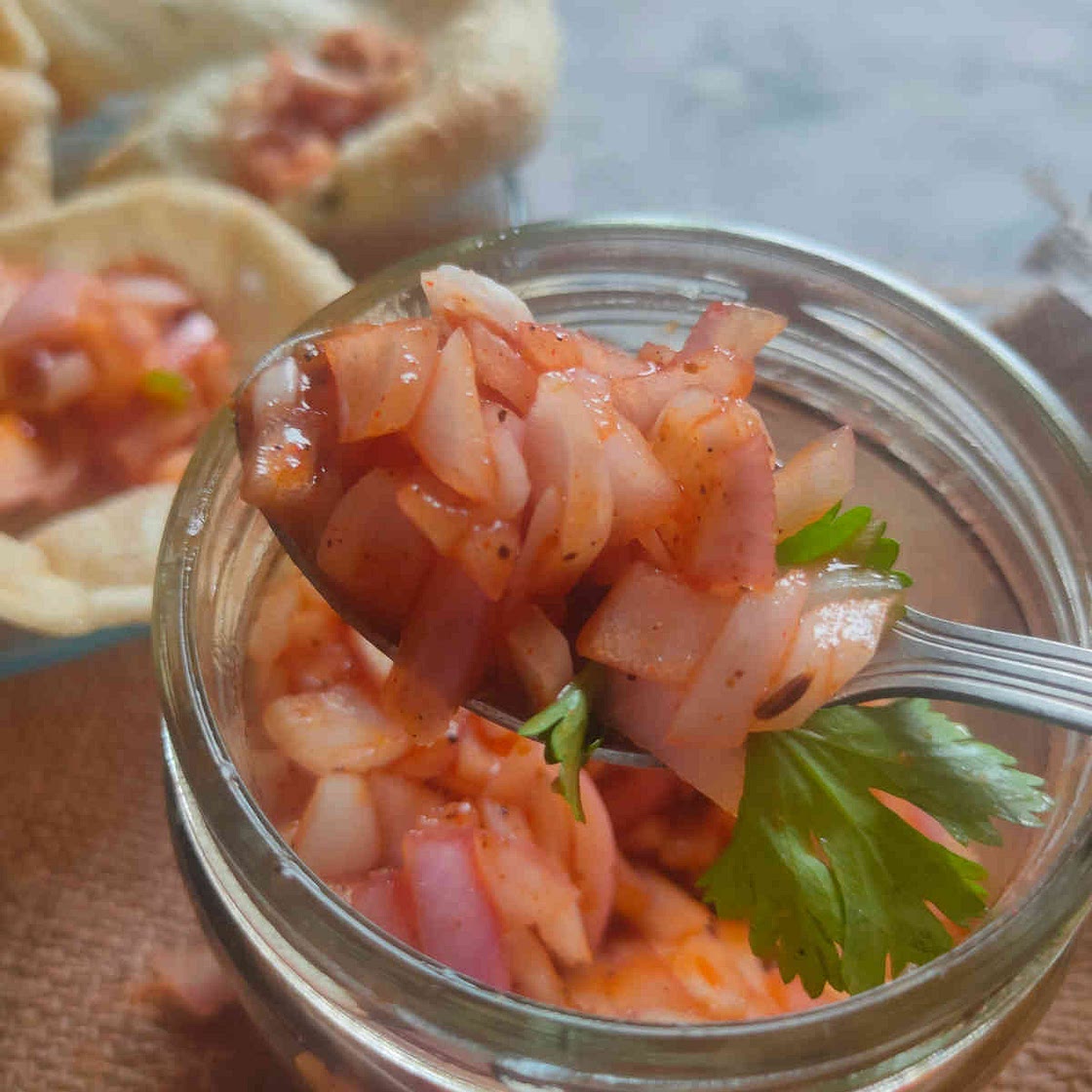 Easy Indian Onion Chutney Recipe (No-Cook Dip For Poppadoms)
