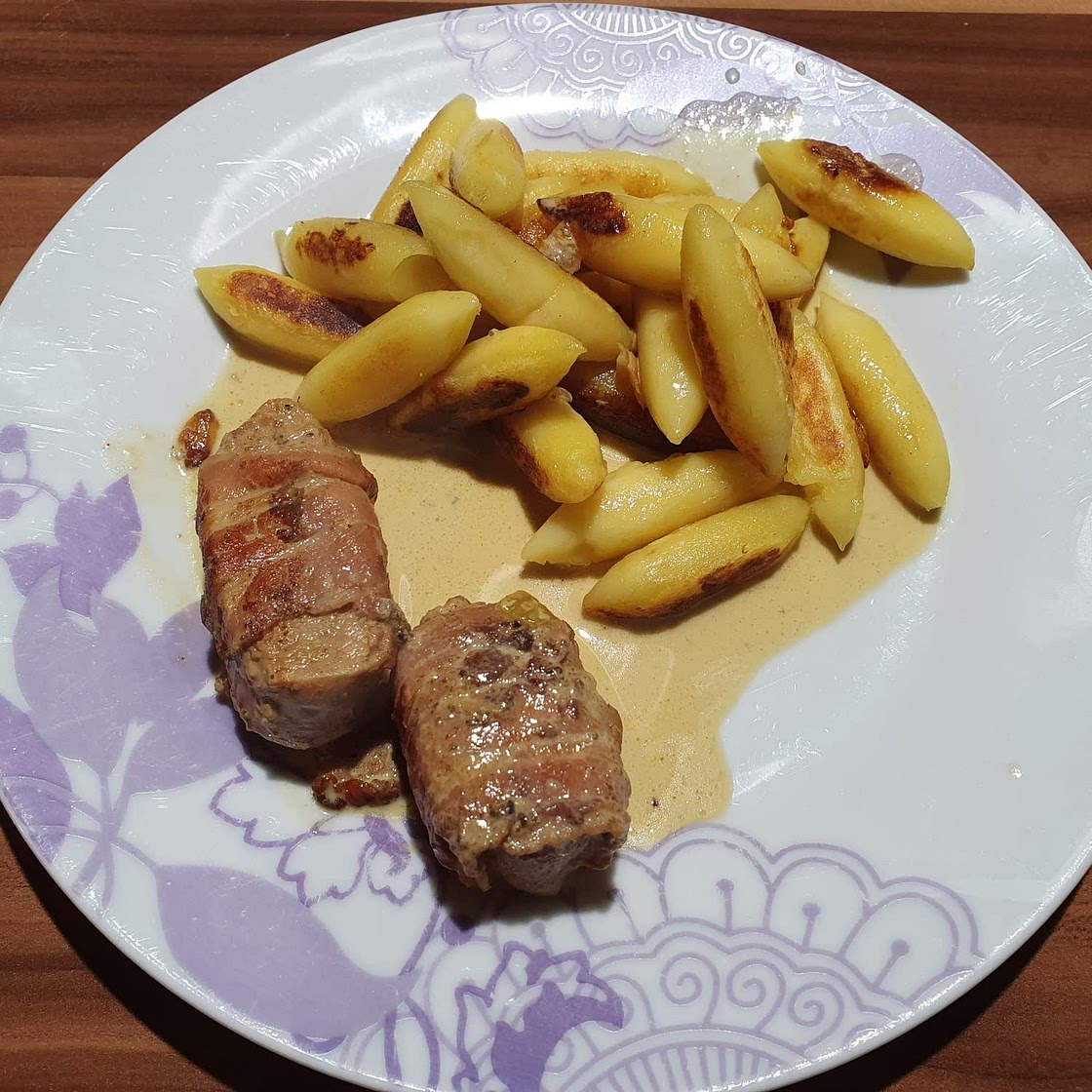 Medaillons mit Curry-Sahne-Sauce
