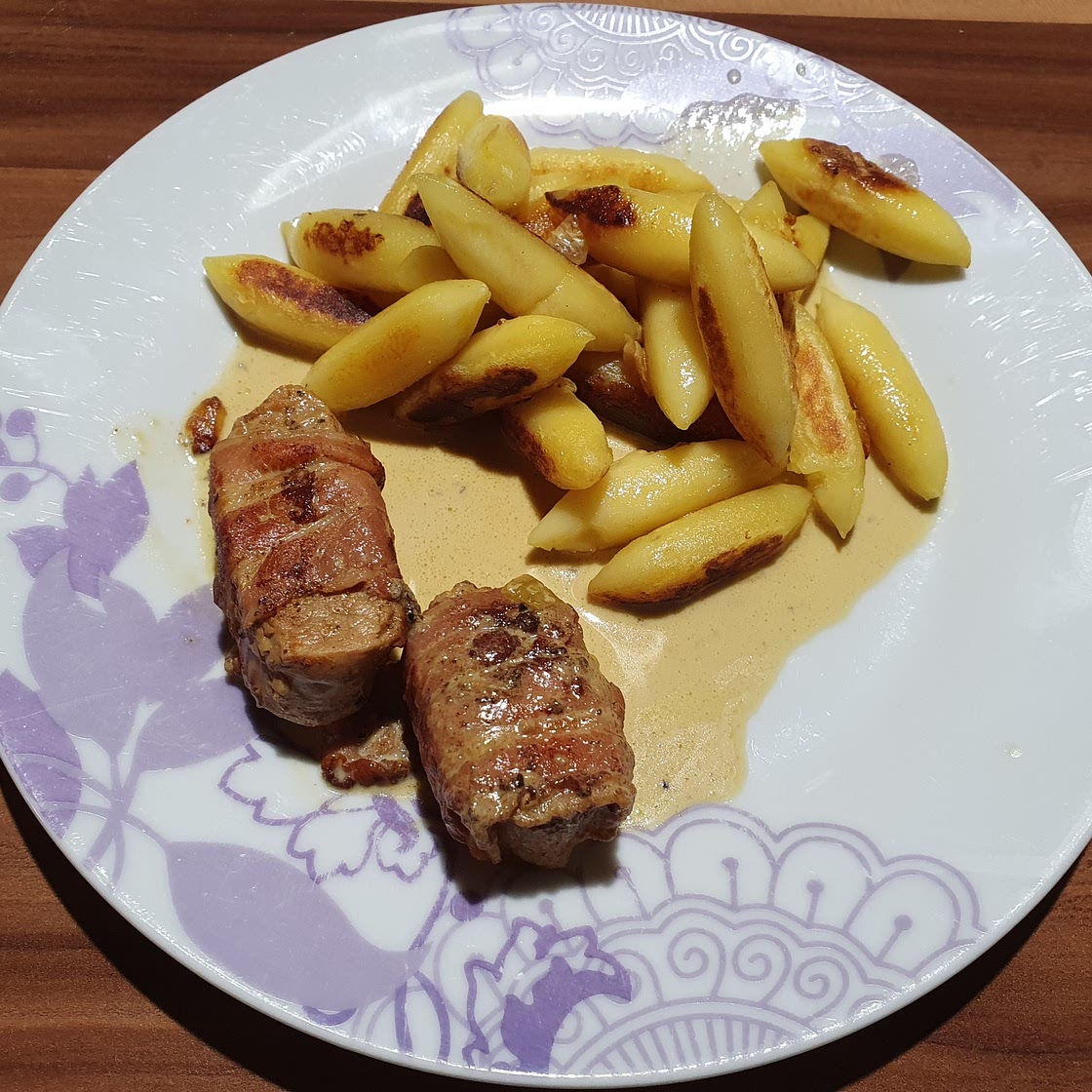 Medaillons mit Curry-Sahne-Sauce