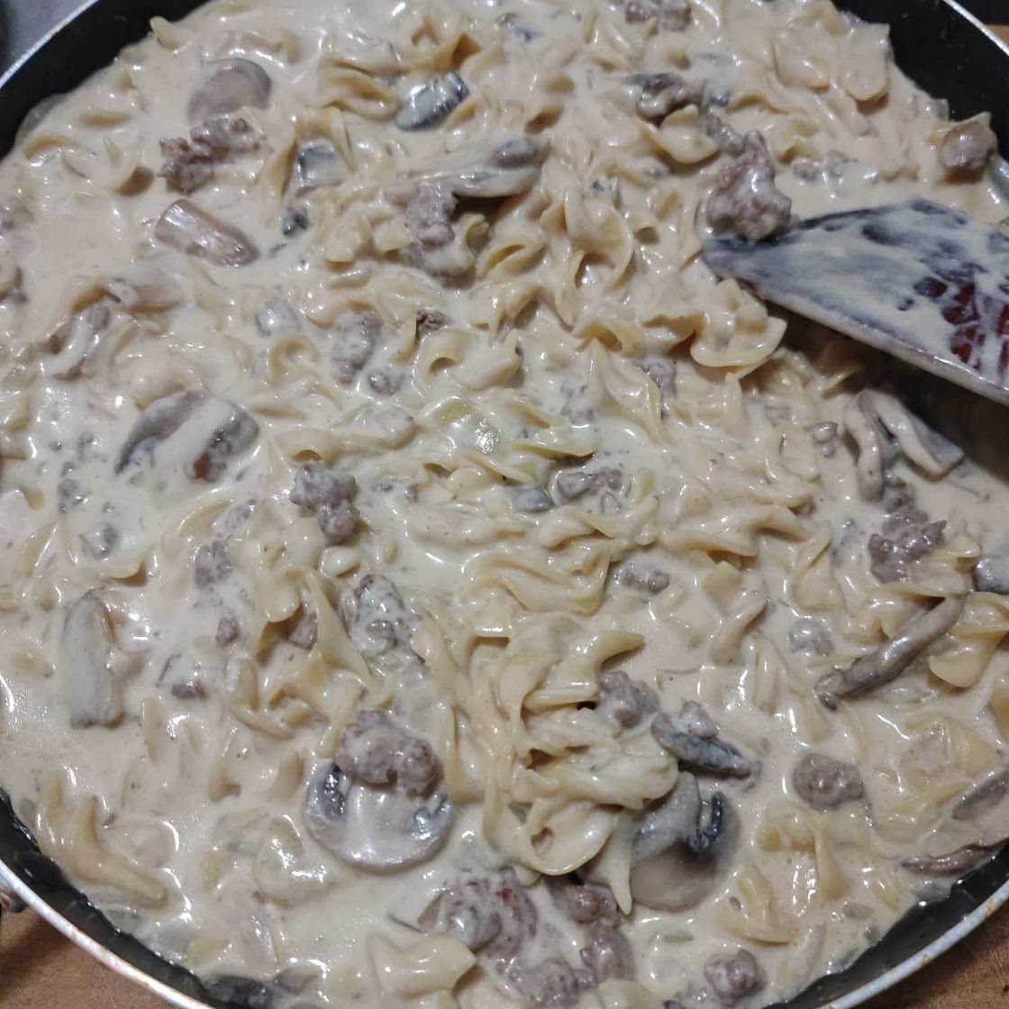 One-Pot Creamy Beef Stroganoff