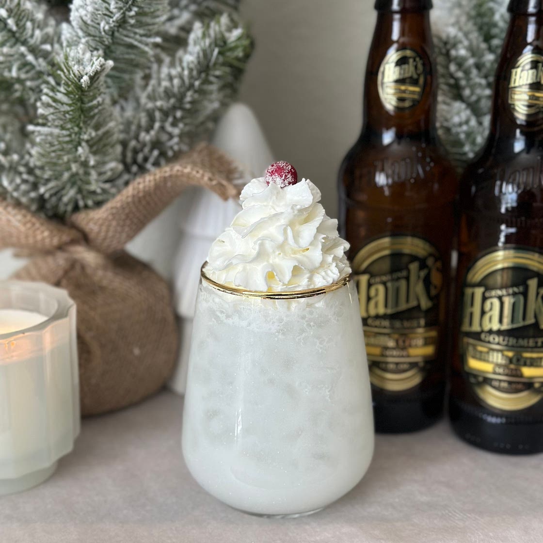 Hank’s White Christmas Cocktail 