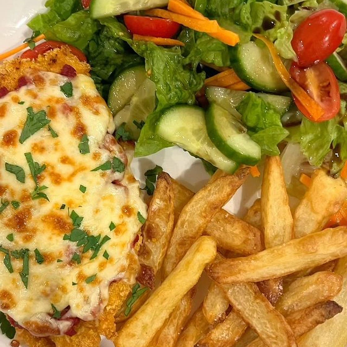 CHICKEN PARMA, CHIPS AND SALAD (gf)