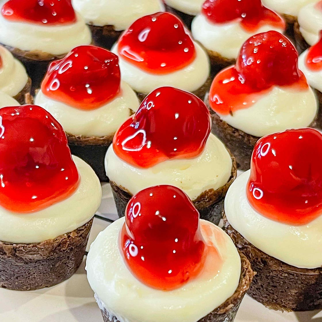Cherry Cheesecake Brownie Bites 