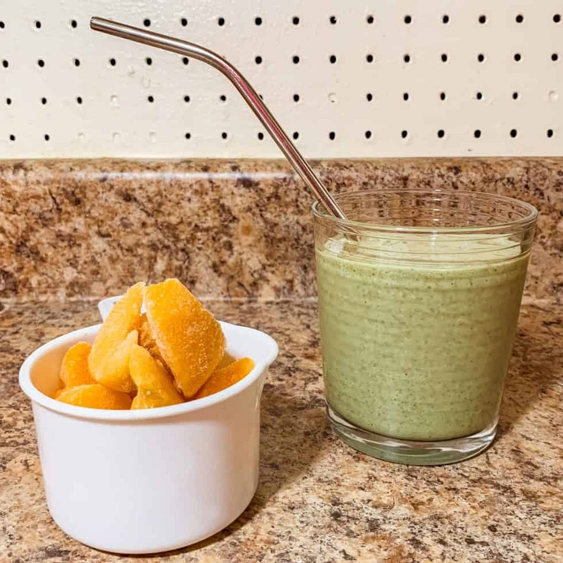 Emerald Peach Mood Boosting Smoothie