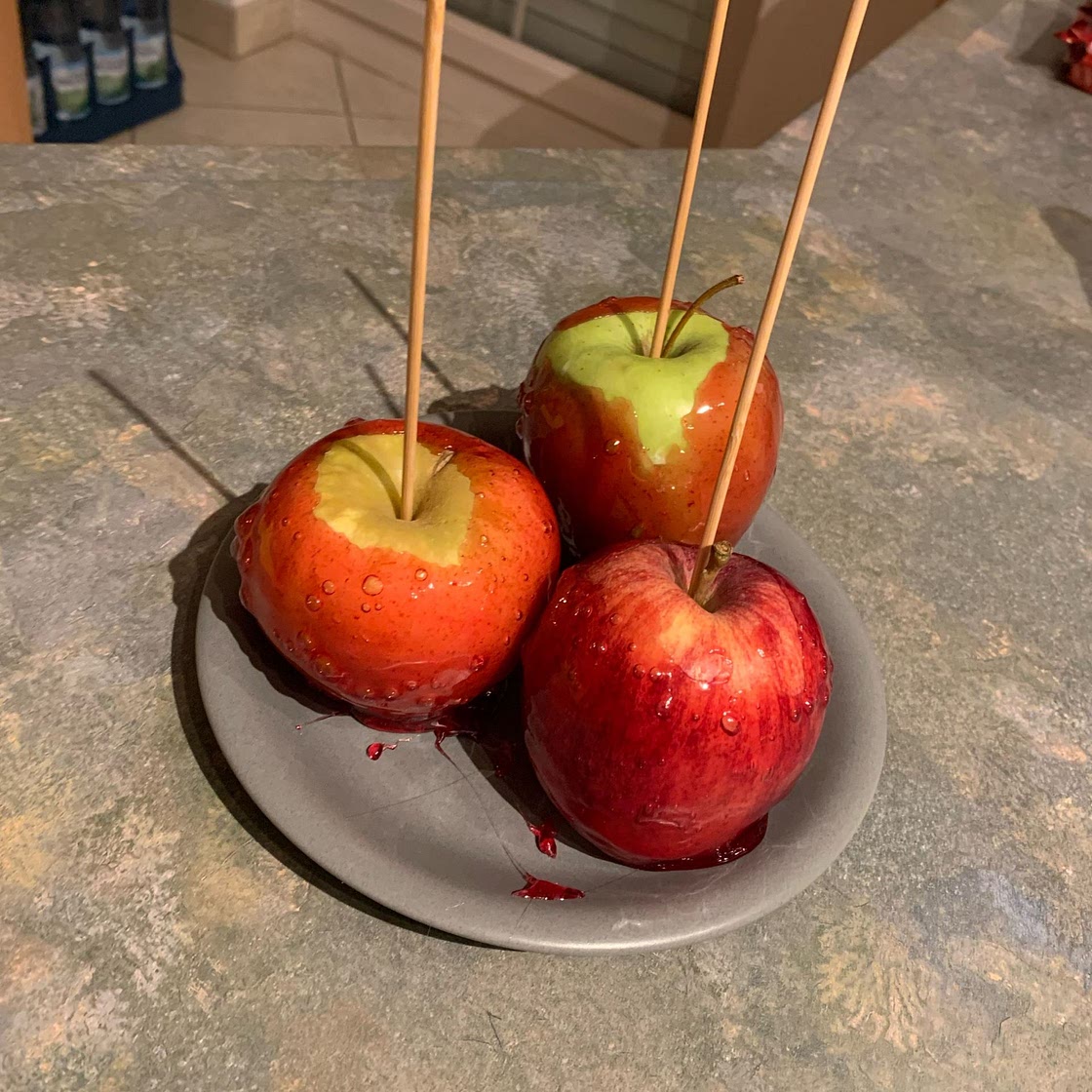 How to Make Candy Apples