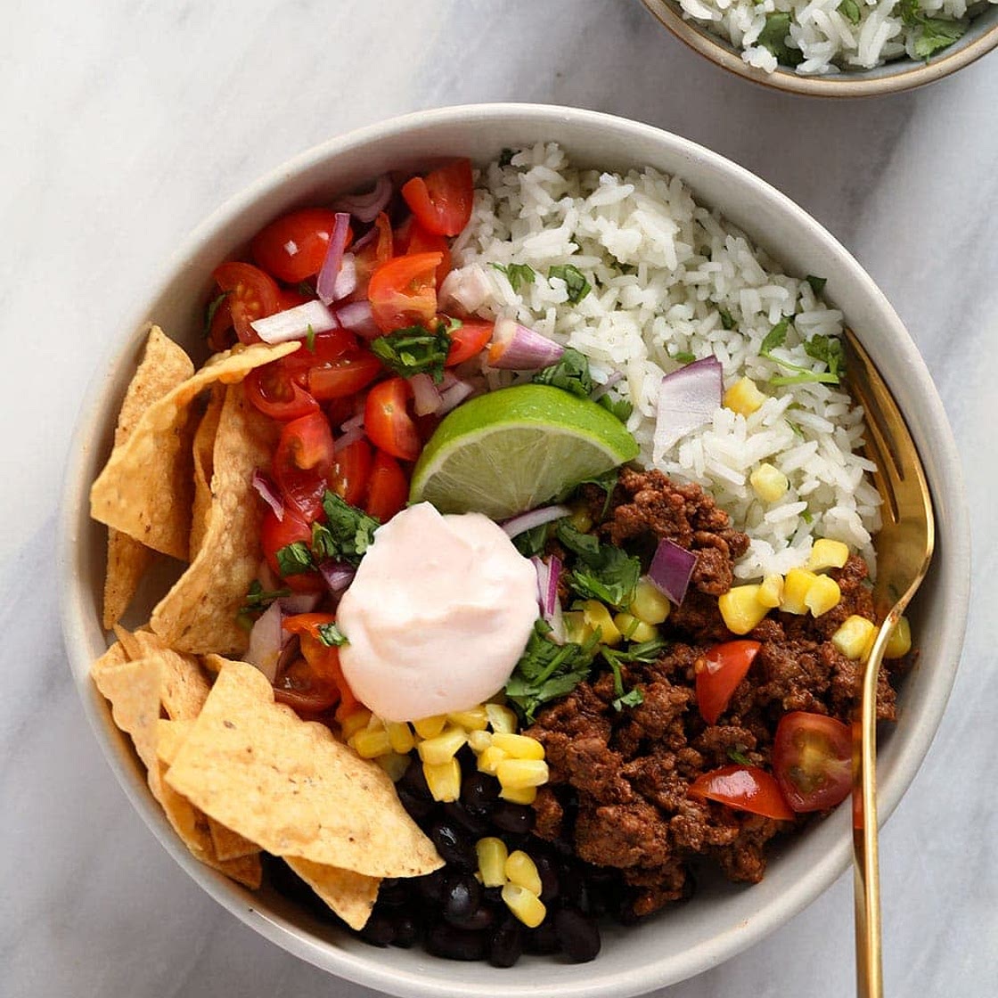 Taco bowl with beef