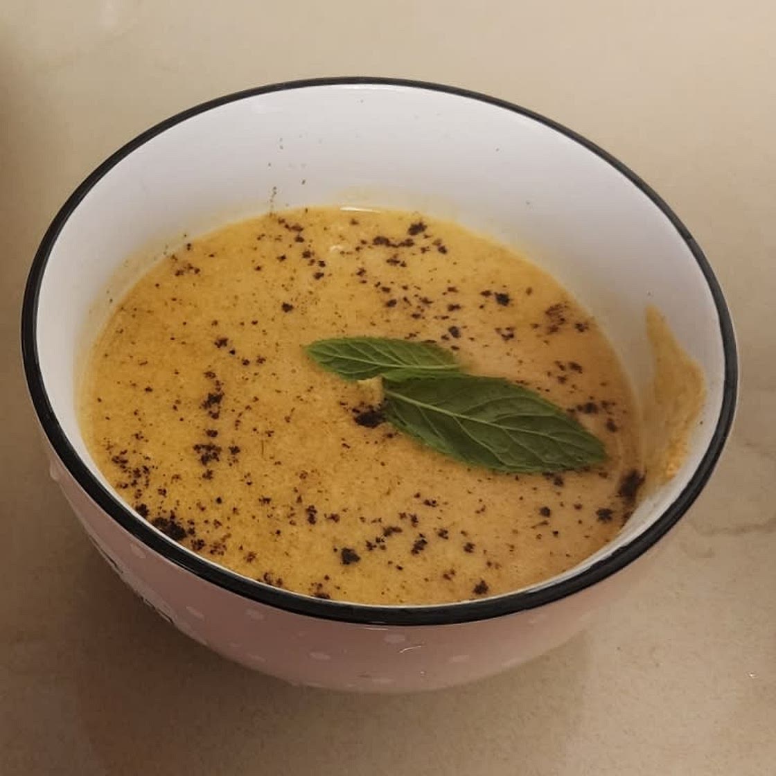 Spiced carrot & lentil soup