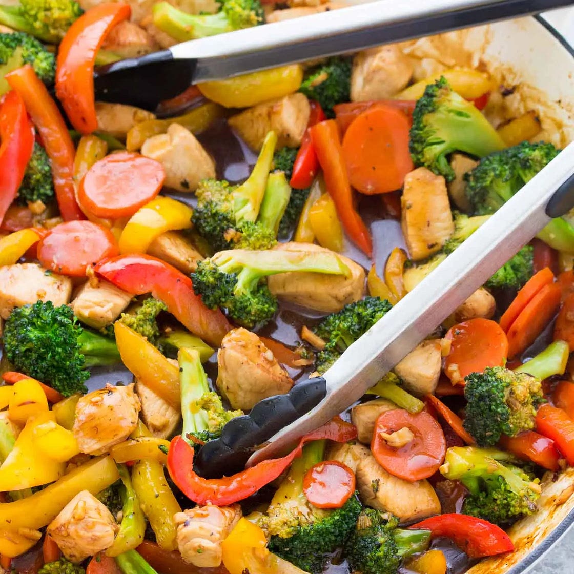 Air Fryer Chicken Stir-Fry with Vegetables