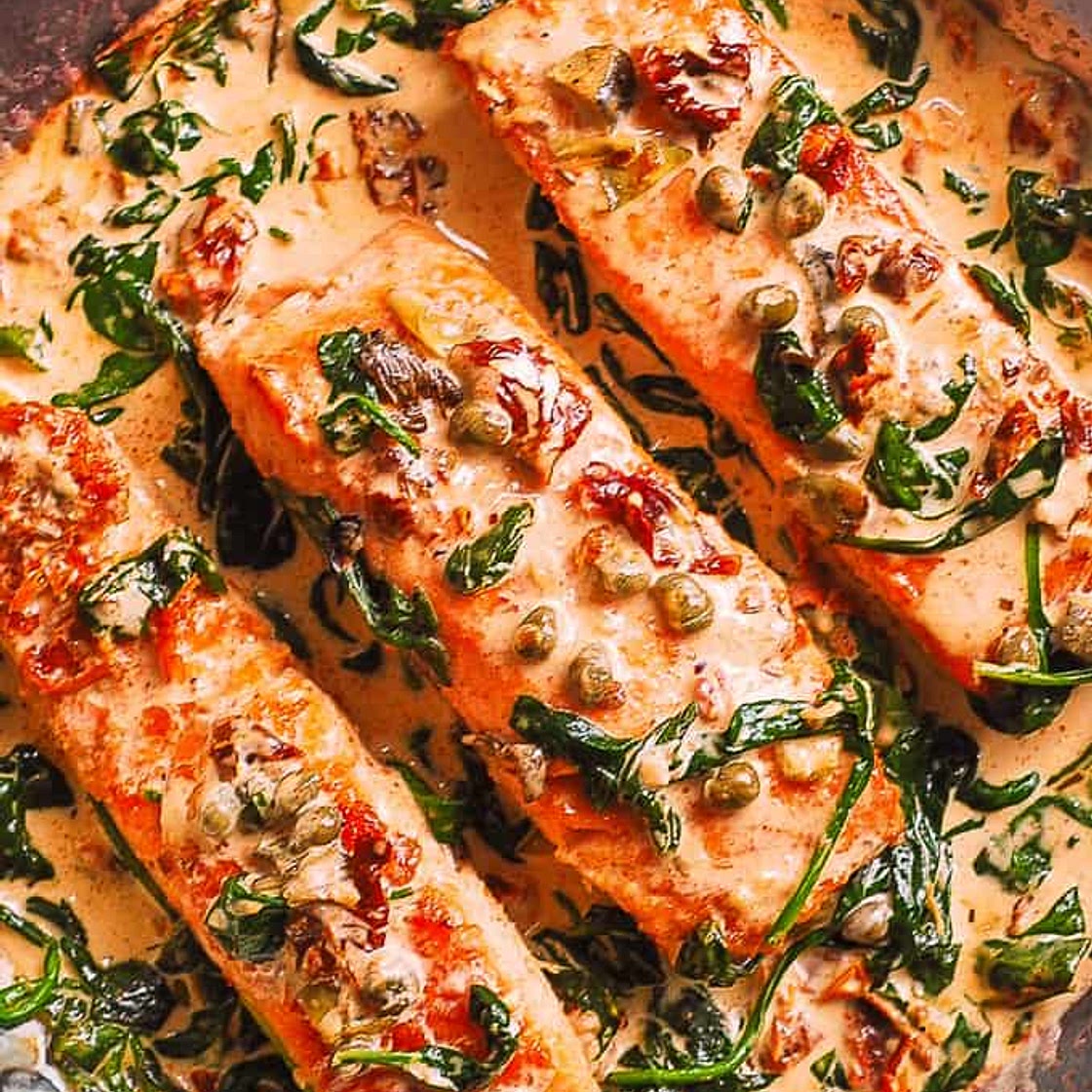 Cream Tuscan Salmon with Spinach and Artichoke Hearts