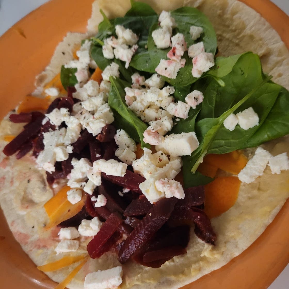 Hummus rainbow wraps