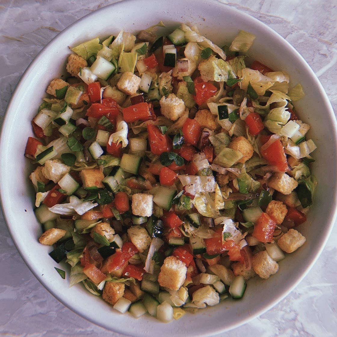 insalata sfiziosa con crostini