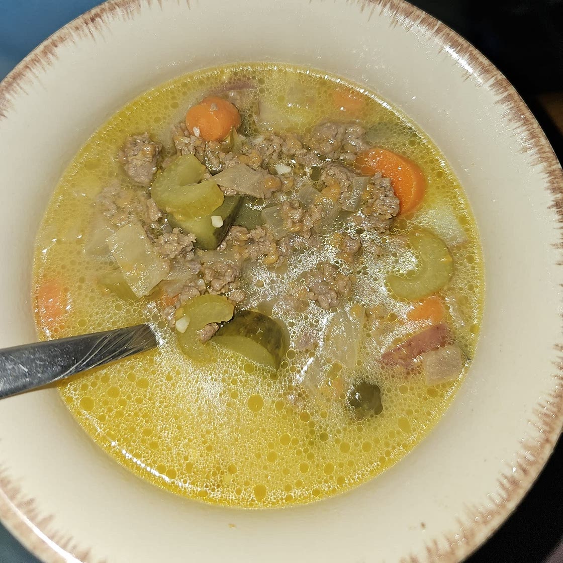 Healthy Dill-icious Cheeseburger Soup {Instant Pot or Stove Top}