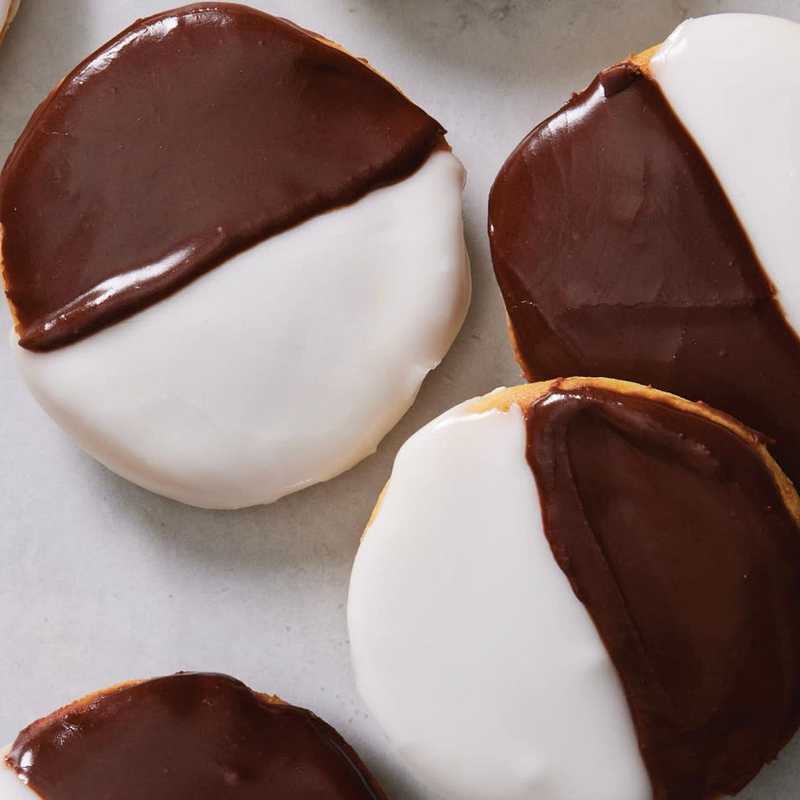 Black & White Cookies 