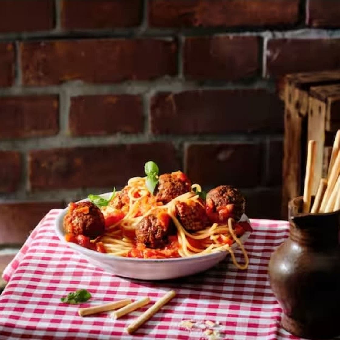 Spaghetti mit Hackbällchen
