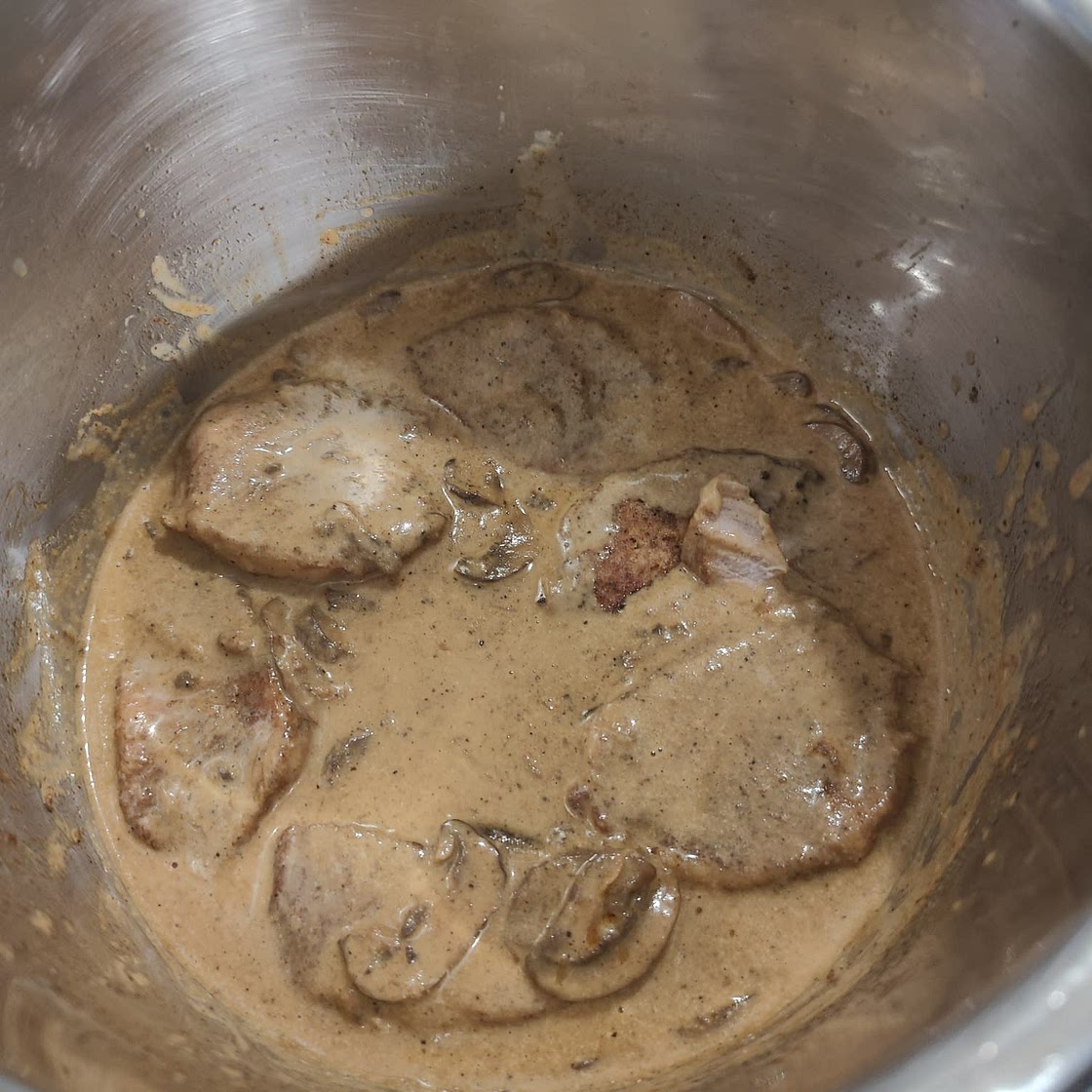 Instant Pot Smothered Pork Chops