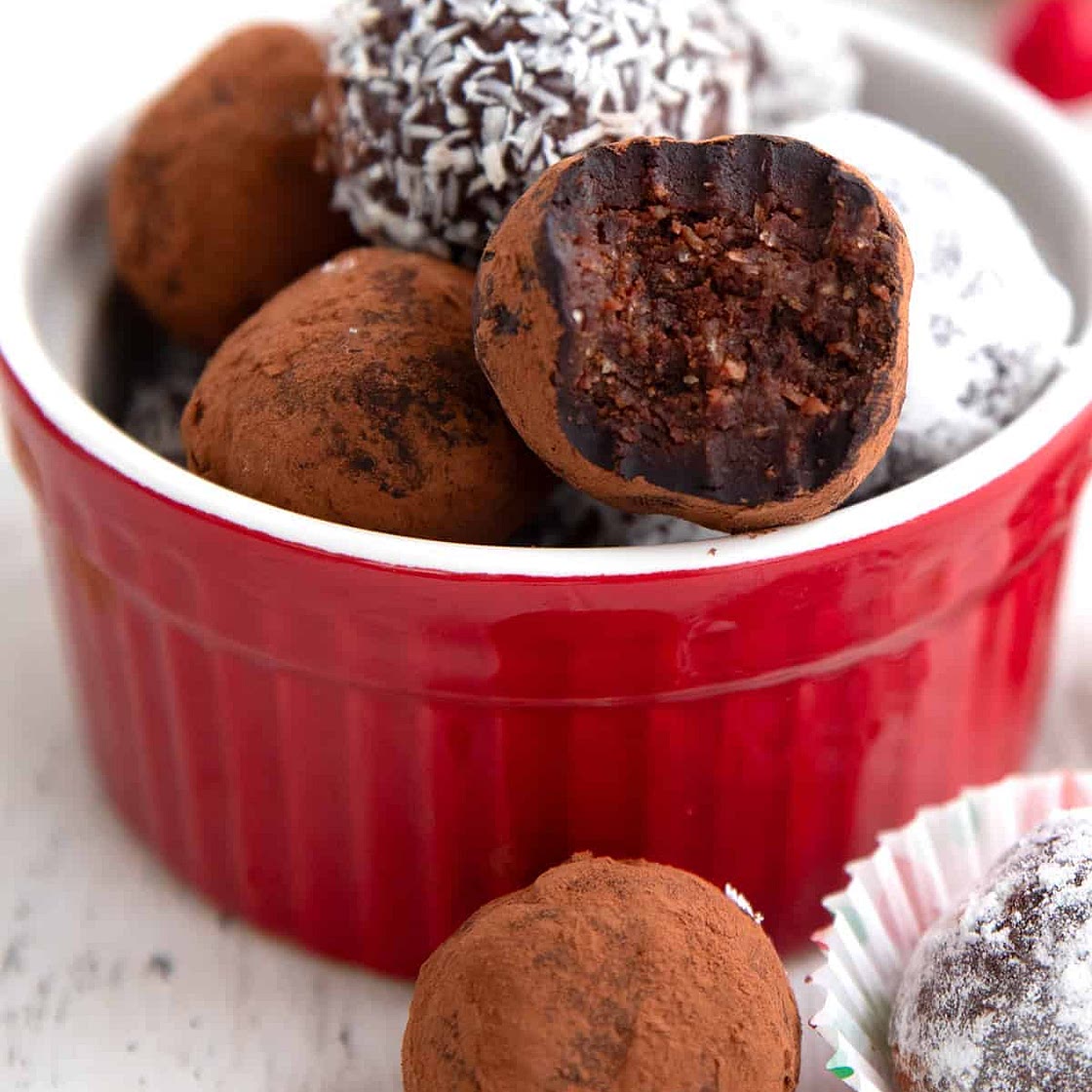 Keto Rum Balls Recipe