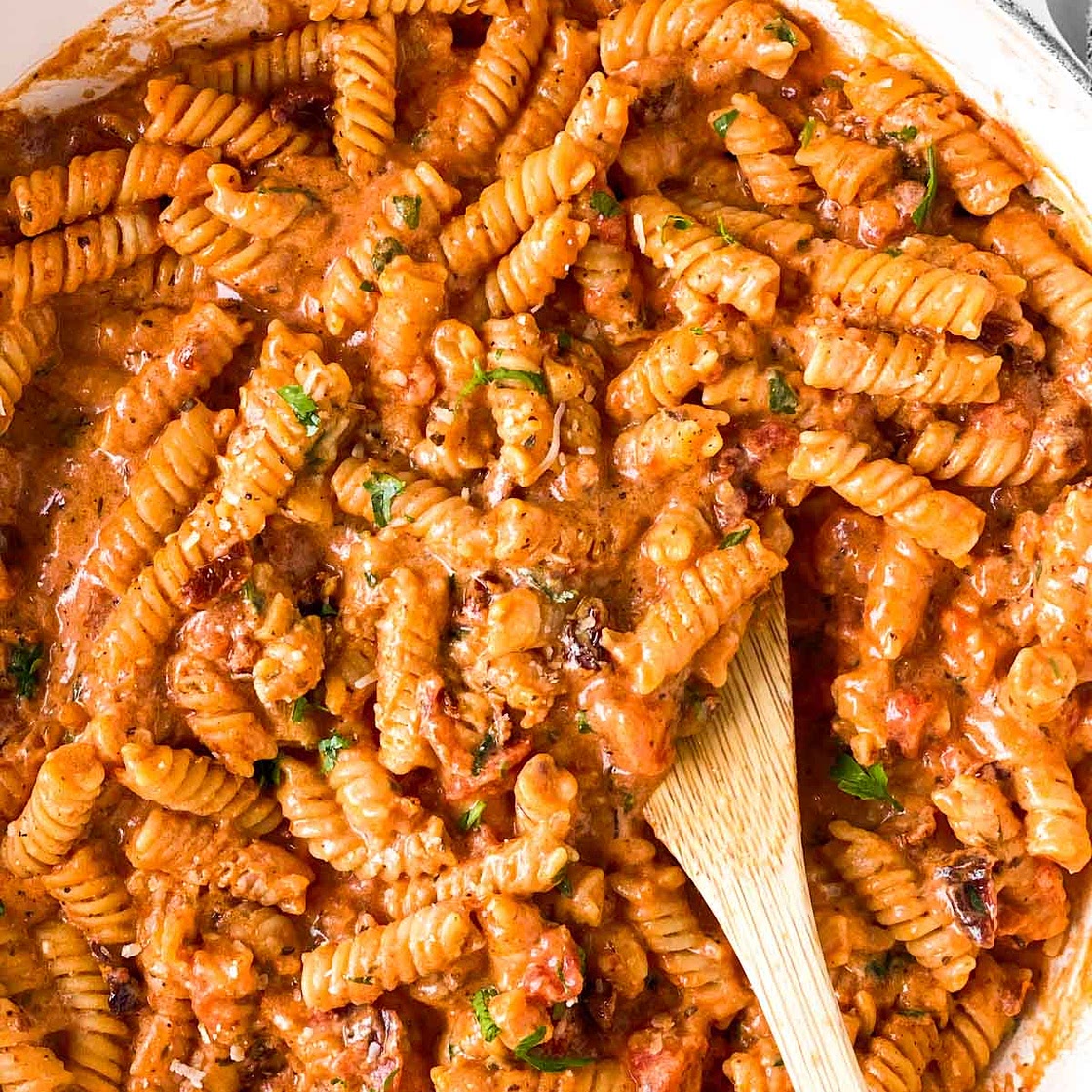 Cheesy Tomato Pasta