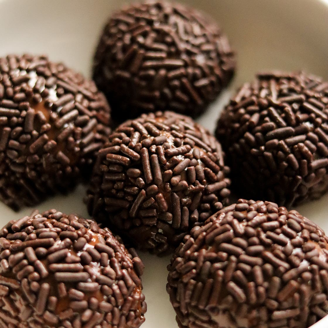 Brigadeiro (Brazilian Chocolate Truffles)