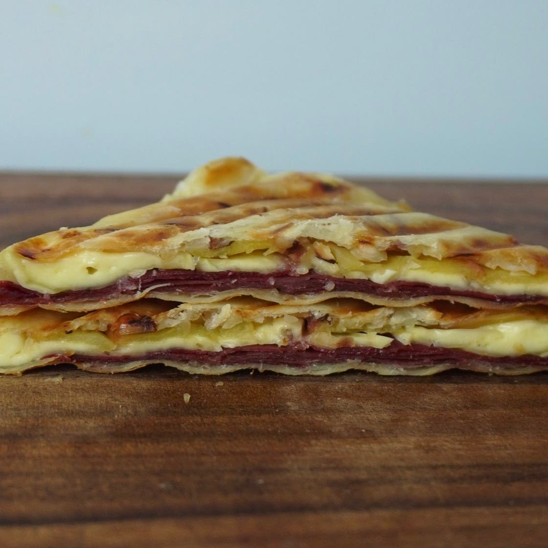 Blätterteig Camembert Sandwich 