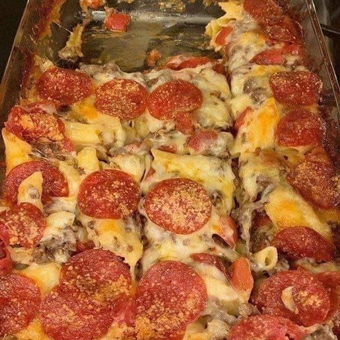 Pepperoni pizza casserole 