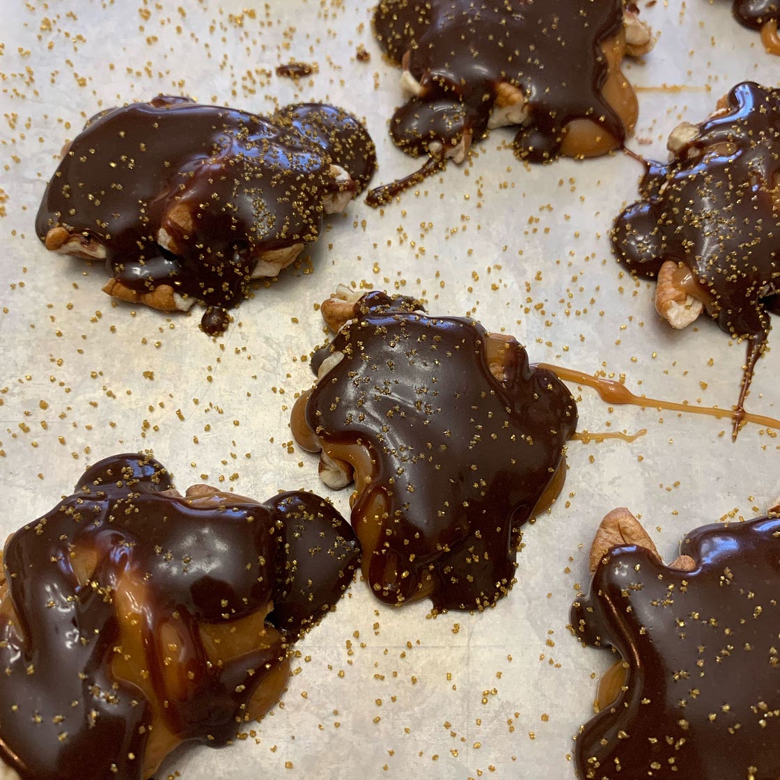 Caramel Cashew Clusters
