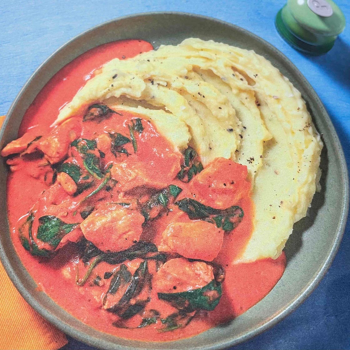Creamy tomato Cajun chicken 