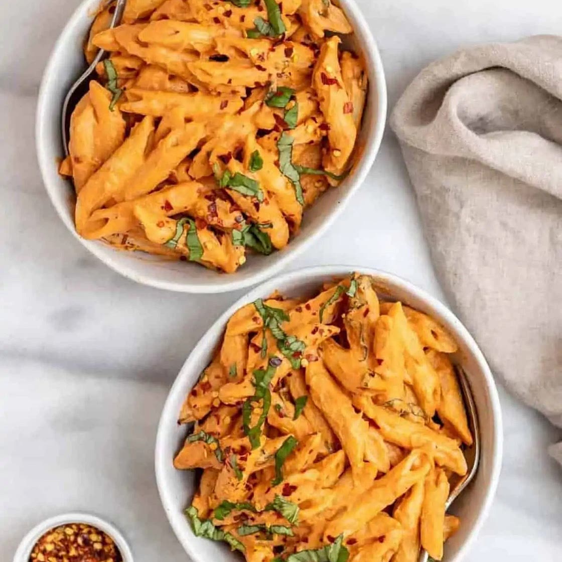Creamy Vegan Tomato Basil Pasta