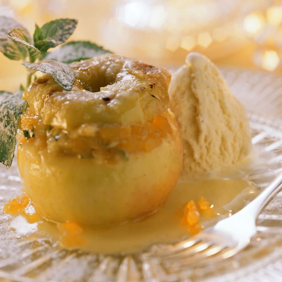 Bratäpfel mit Nussmantel