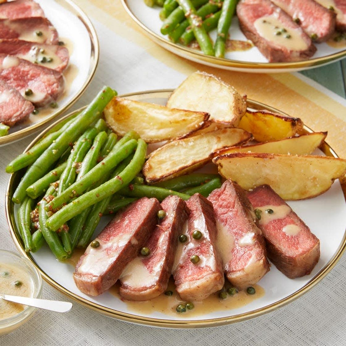 Seared Steaks & Peppercorn Sauce with Roasted Potatoes & Green Beans