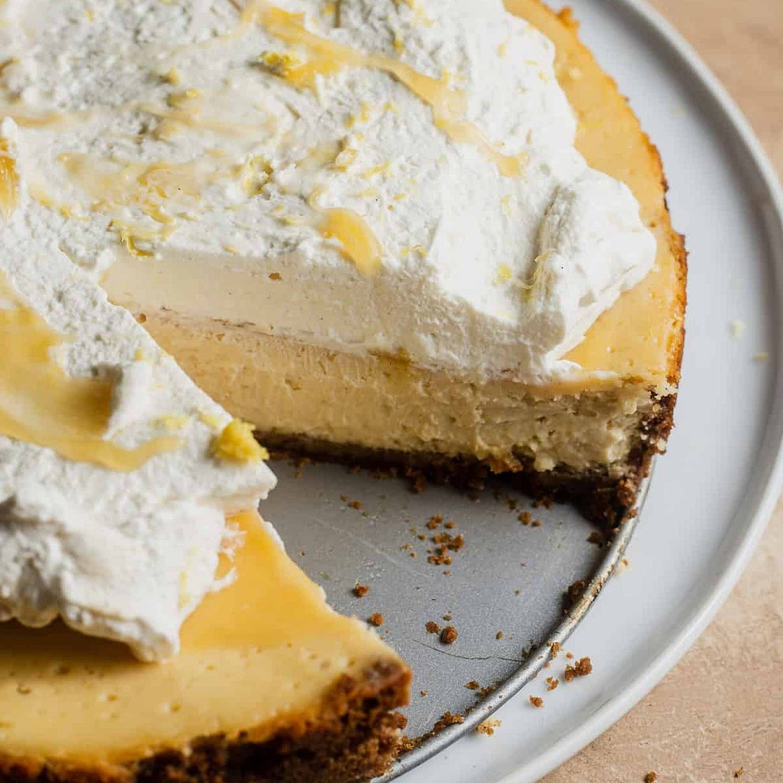Lemon Gingersnap Cheesecake