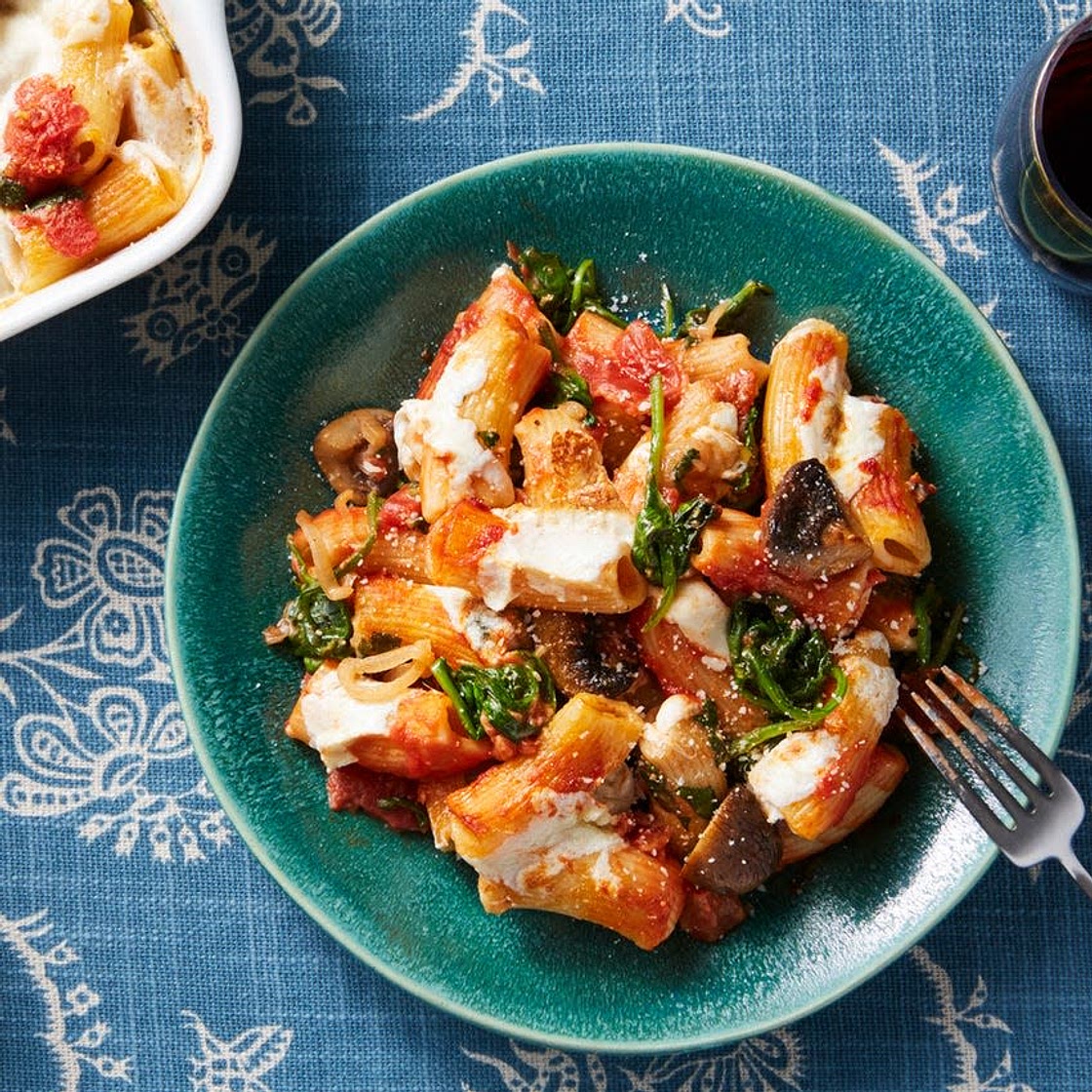 Baked Rigatoni & Creamy Tomato Sauce with Spinach, Mushrooms, & Fresh Mozzarella