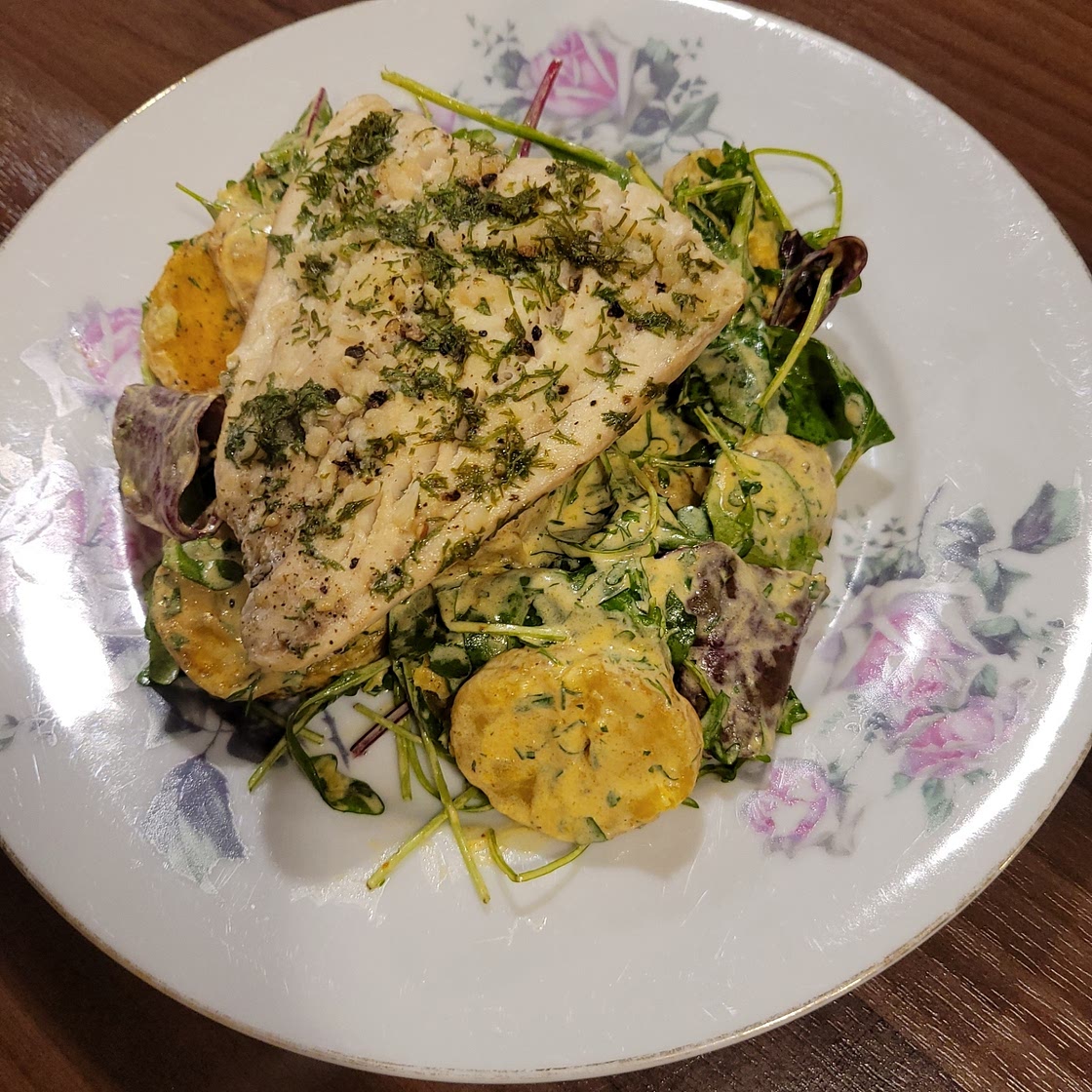 Gedämpfter Seelachs mit Dillmarinade Bei diesem Gericht wird 50% weniger CO2e durch Zutaten verursacht als bei einem durchschnittlichen HelloFresh Rezept