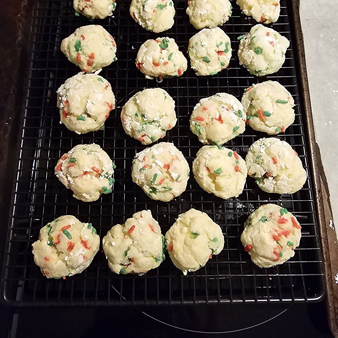 Christmas Gooey Butter Cookies