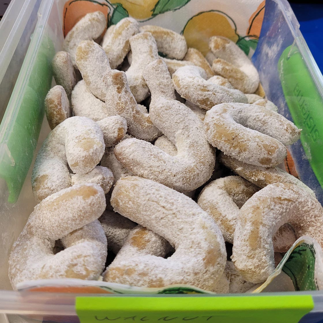 Walnut horseshoe cookies