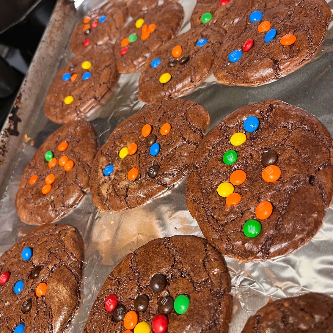 Chewy Chocolate Brownie Cookies