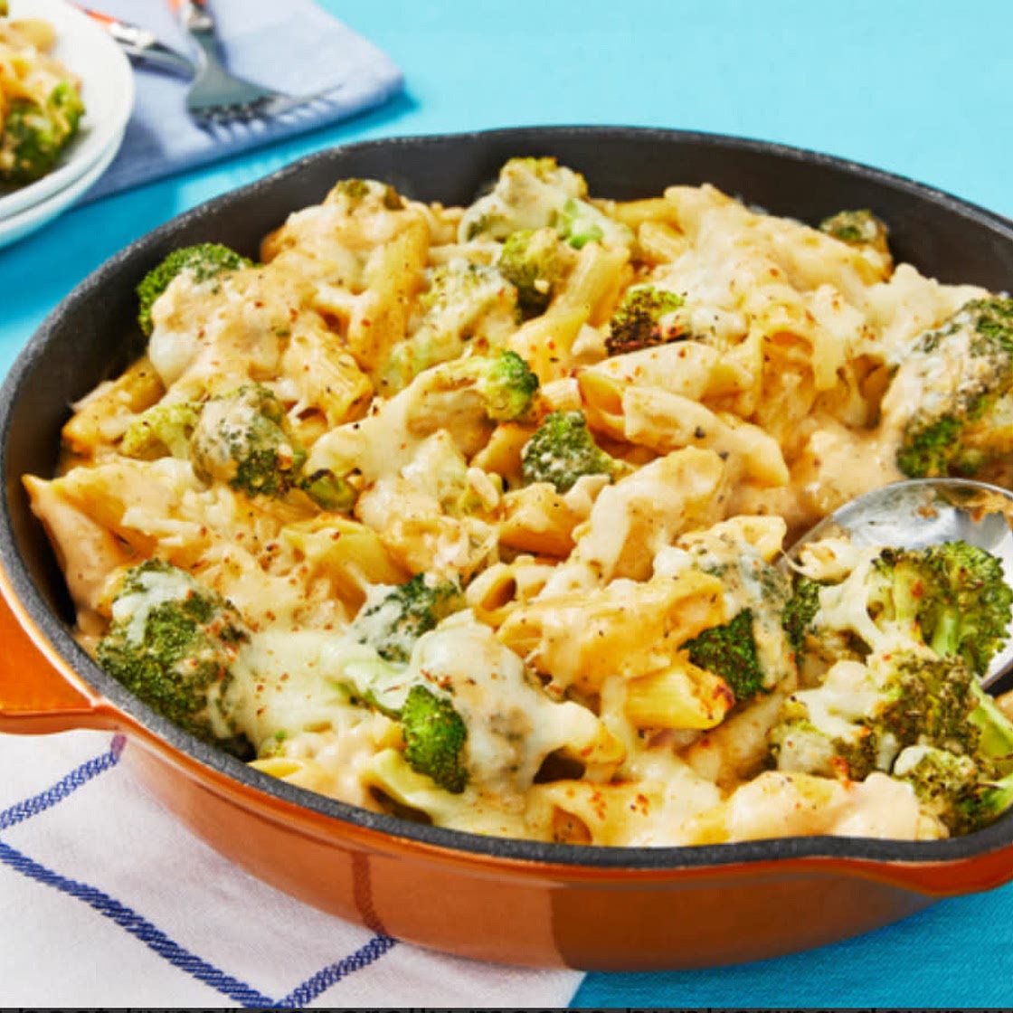 Gooey broccoli cheddar penne bake