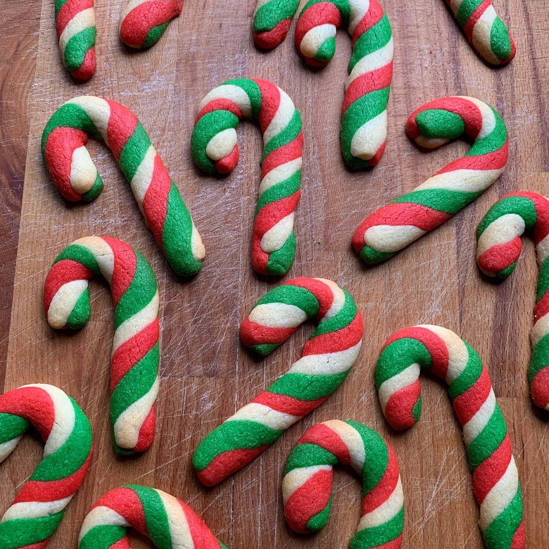 Candy cane cookies 🎁