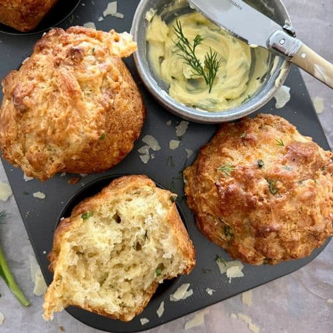 Sourdough Cheese Muffins