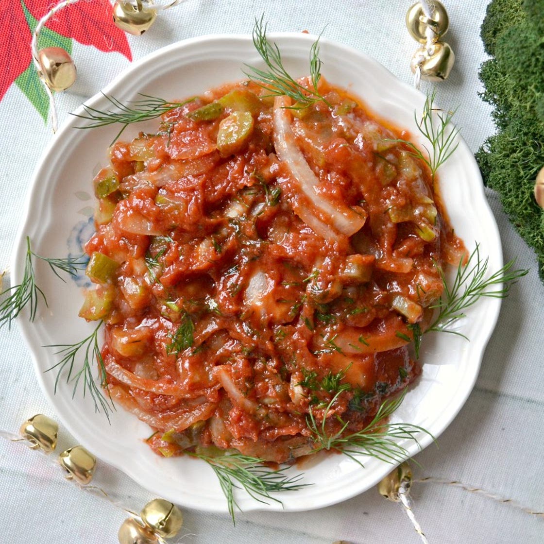 Herring with Tomato Sauce / Silkės užkandėlė su pomidorų padažu
