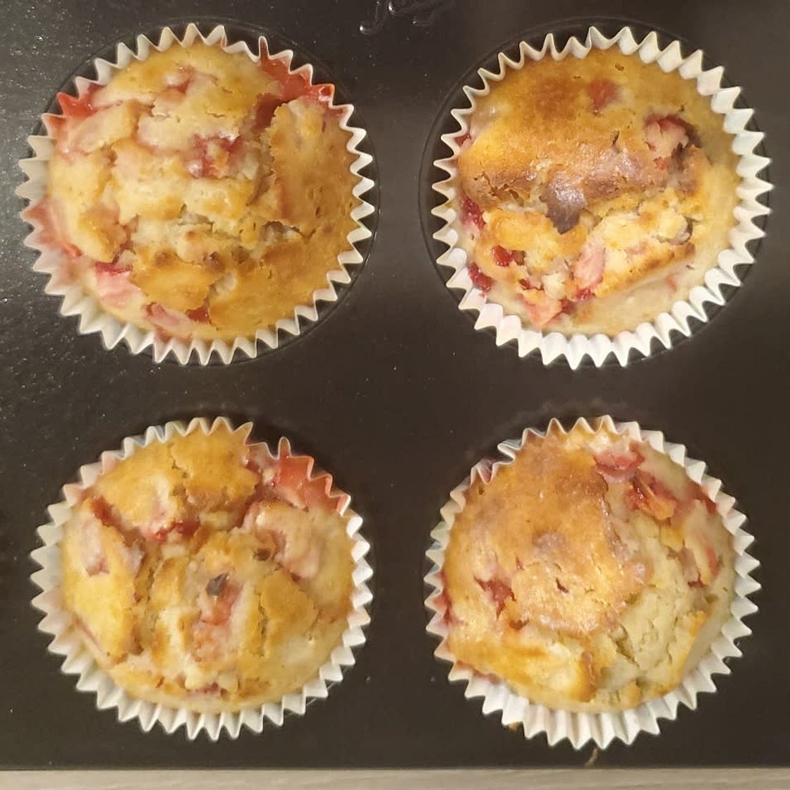 Strawberry muffins 🍓