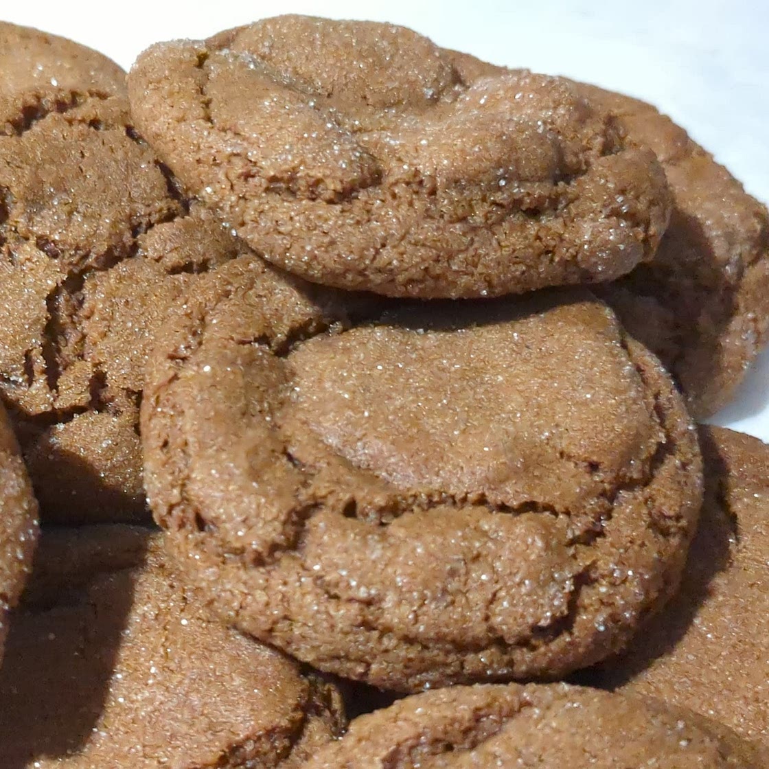 Chewy Ginger Molasses Cookies