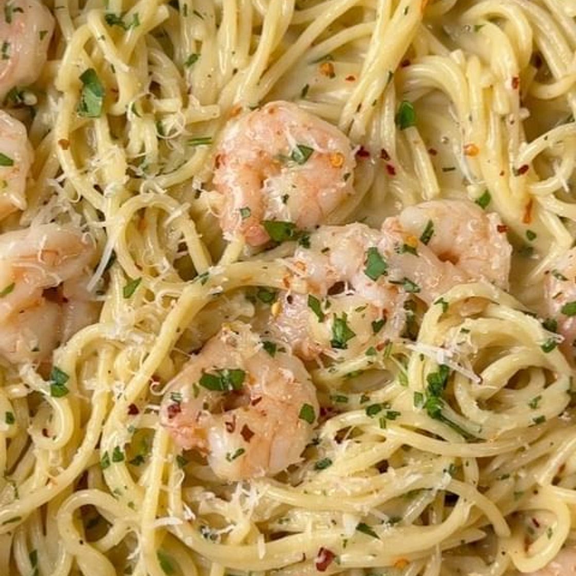 Garlic butter shrimp spaghetti