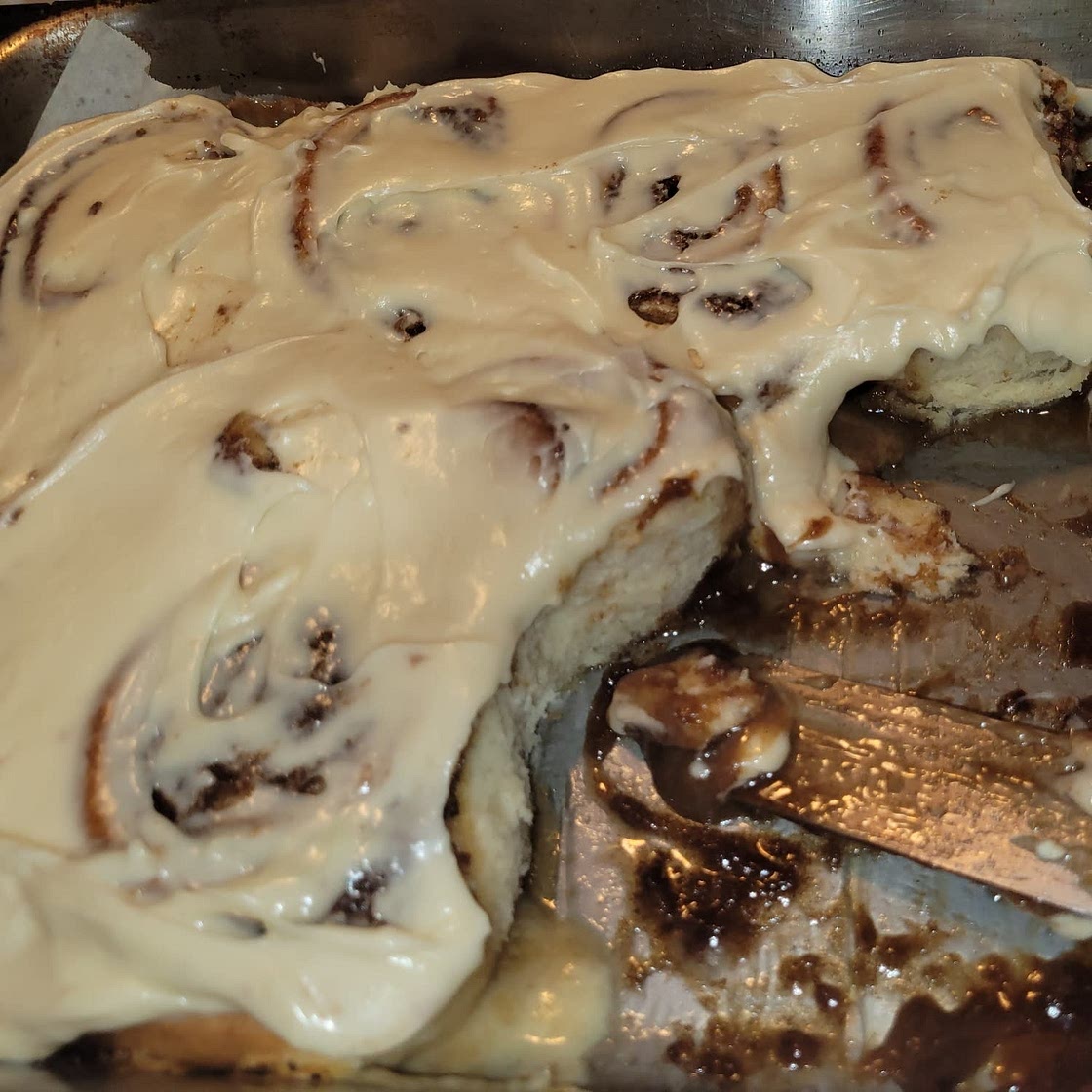 Homemade Cinnamon Rolls {Cinnabon Copycat}