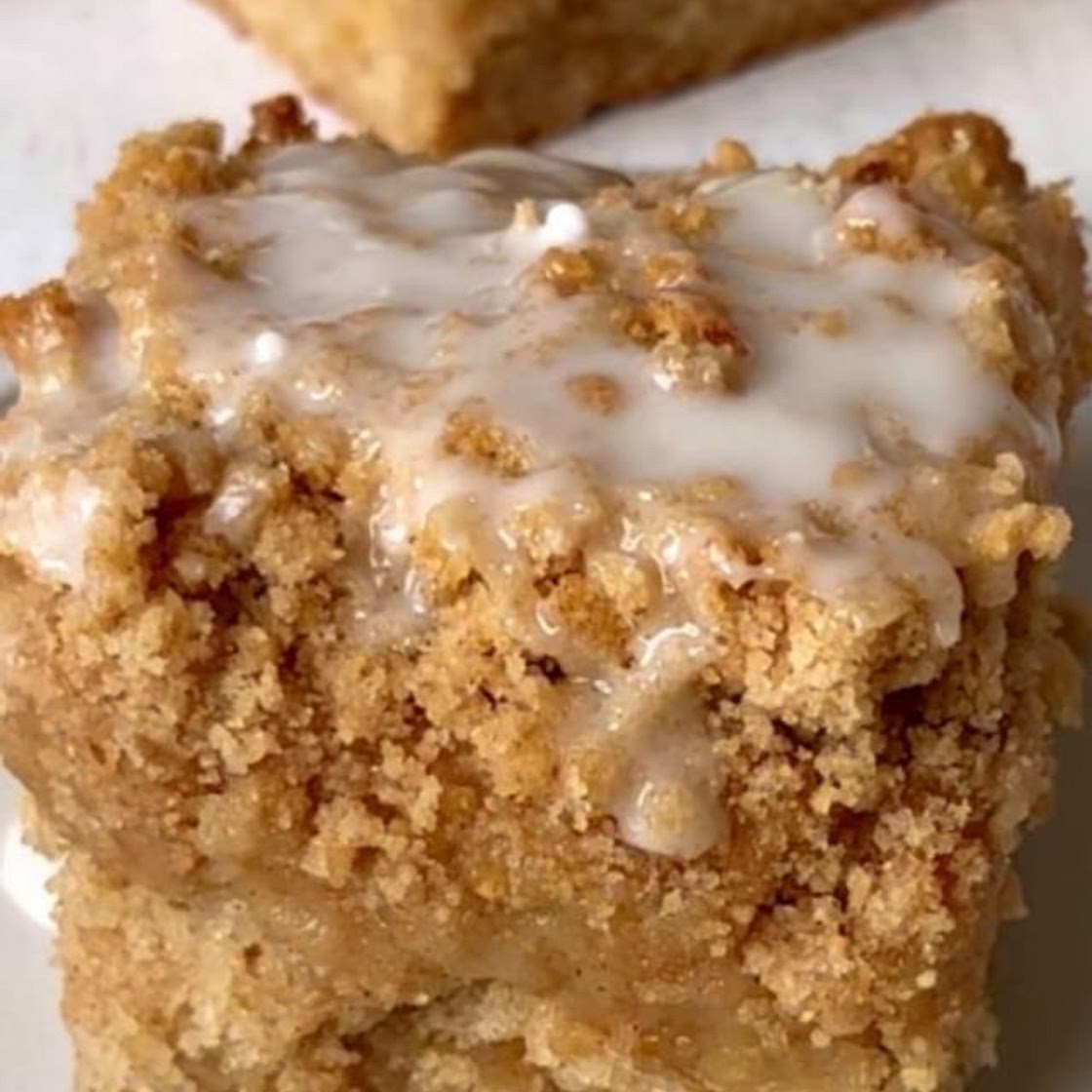 Cinnamon Banana Crumb Cake🍌🥛