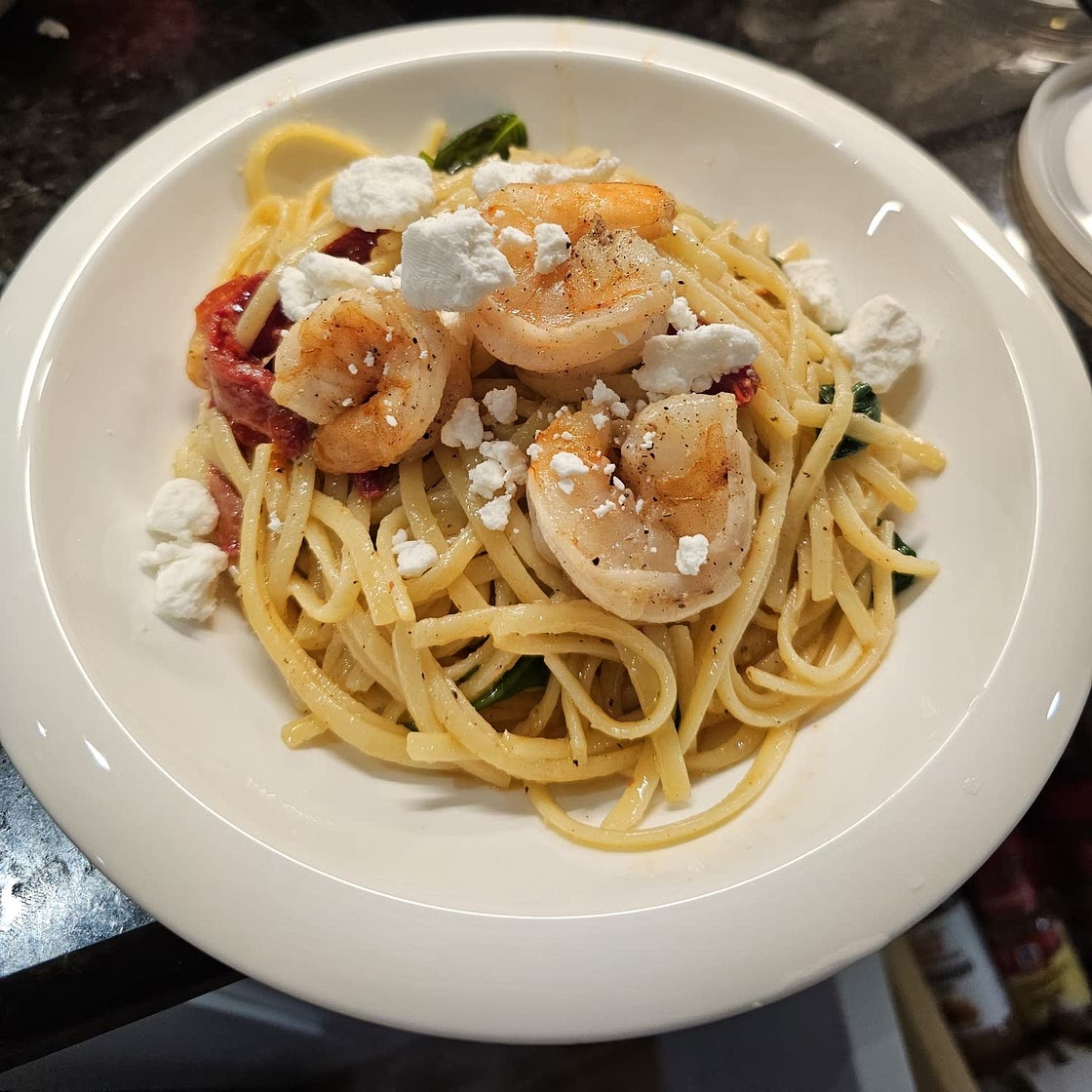 Garlic Butter White Wine Shrimp Pasta