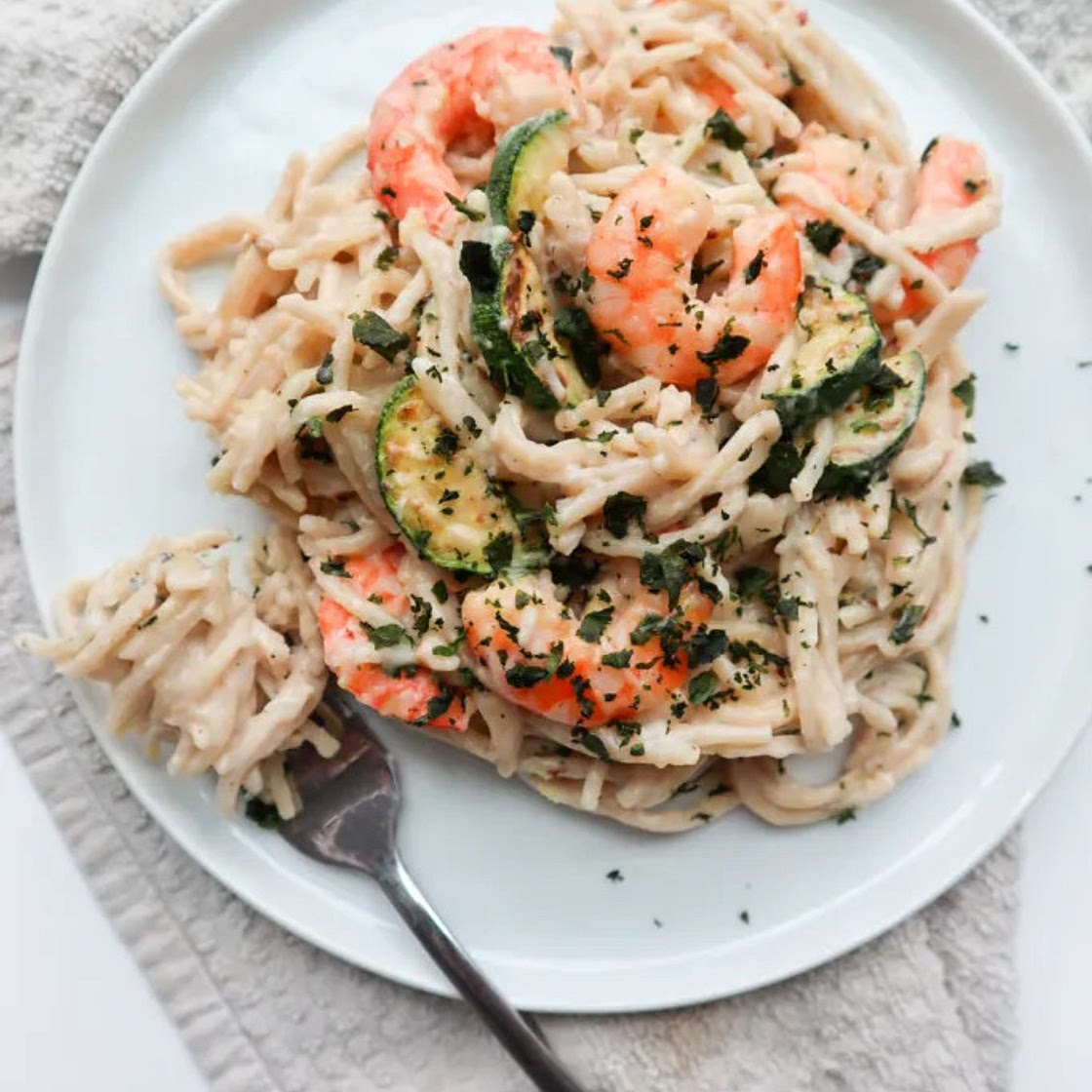 One Pot Creamy Lemon Pasta with Shrimp & Zucchini