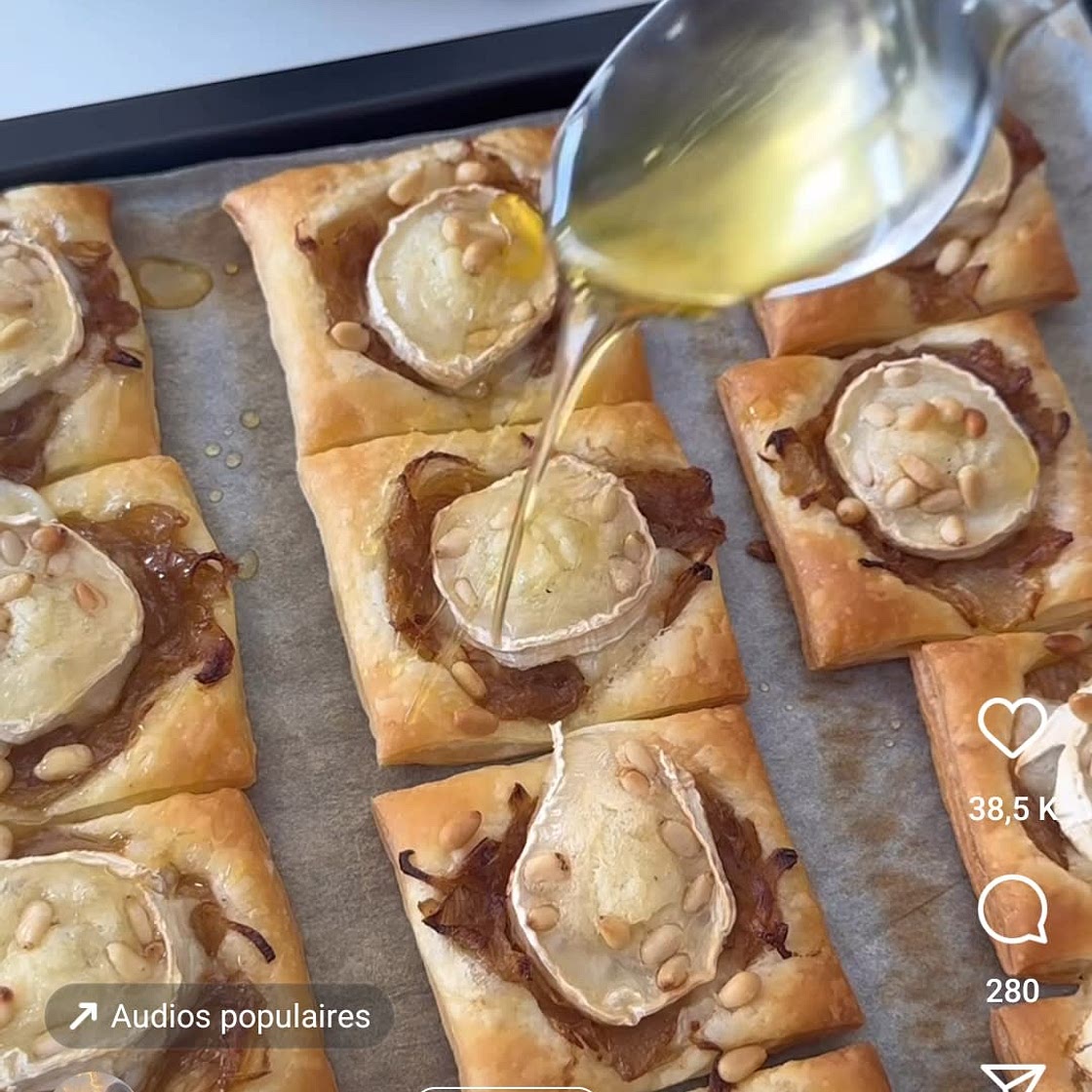 Feuilleté chevre miel oignon